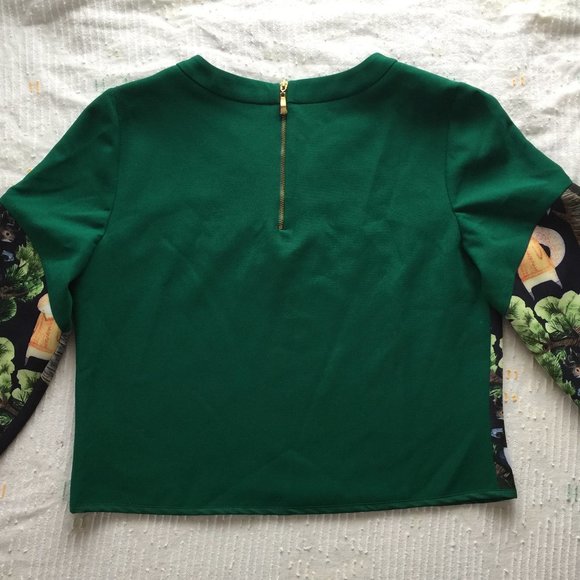 Ludomara Ladies Top Medium/Small - Lots of Charm and Character - Picture 3 of 16